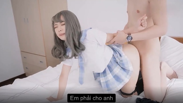 Em gái hư hỏng bị anh trai địt